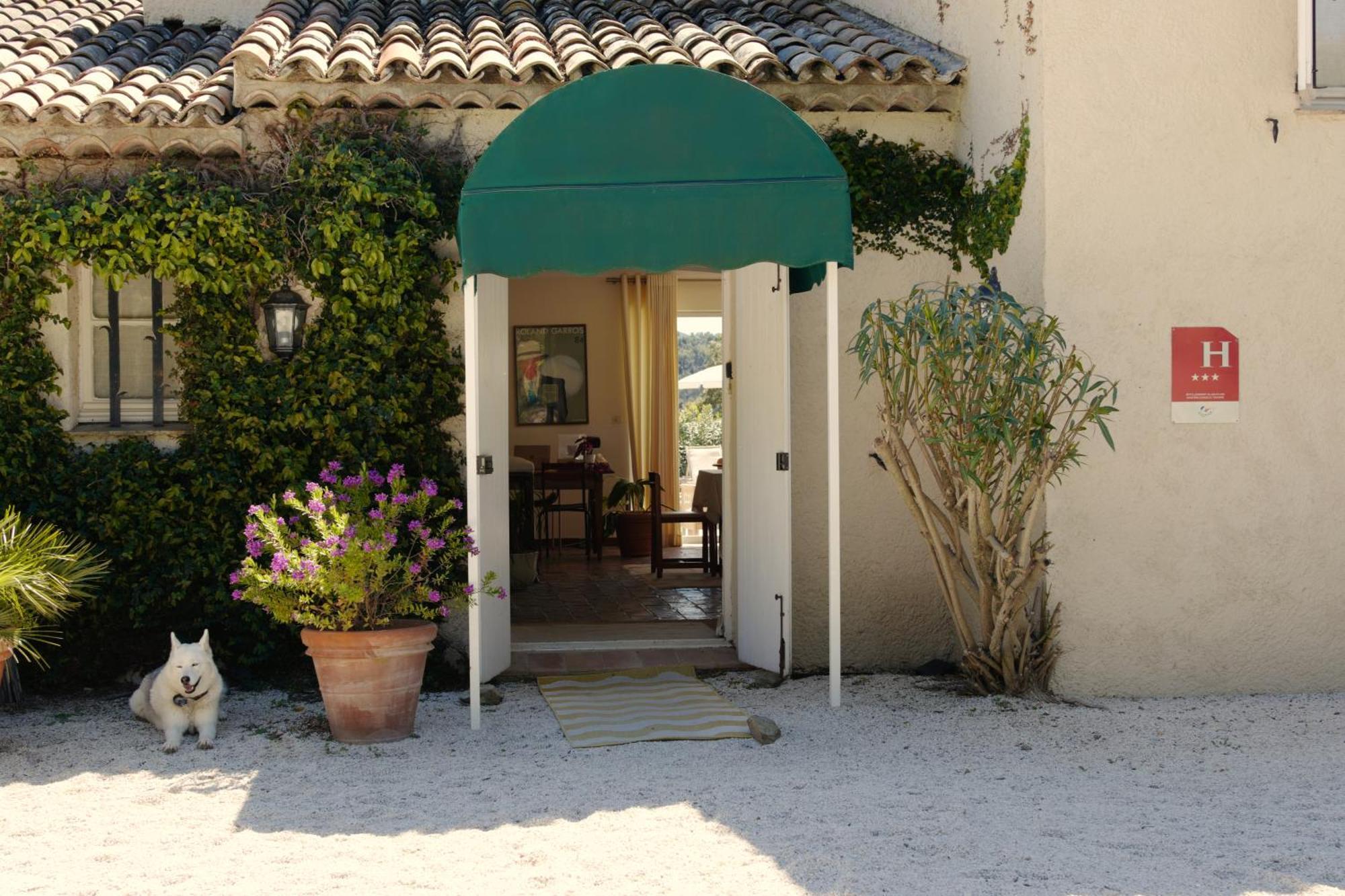 Hotel La Boulangerie Grimaud Exterior photo